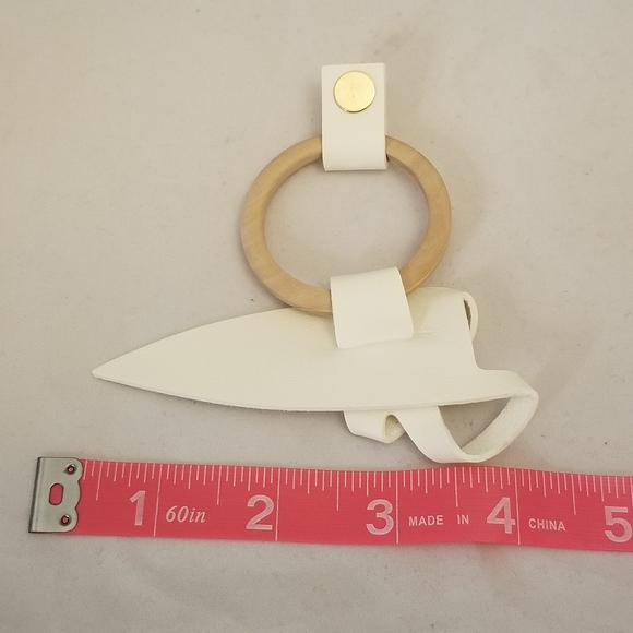 Cloie Urban Leather Twist Wooden Hoop Earrings - Picture 5 of 7